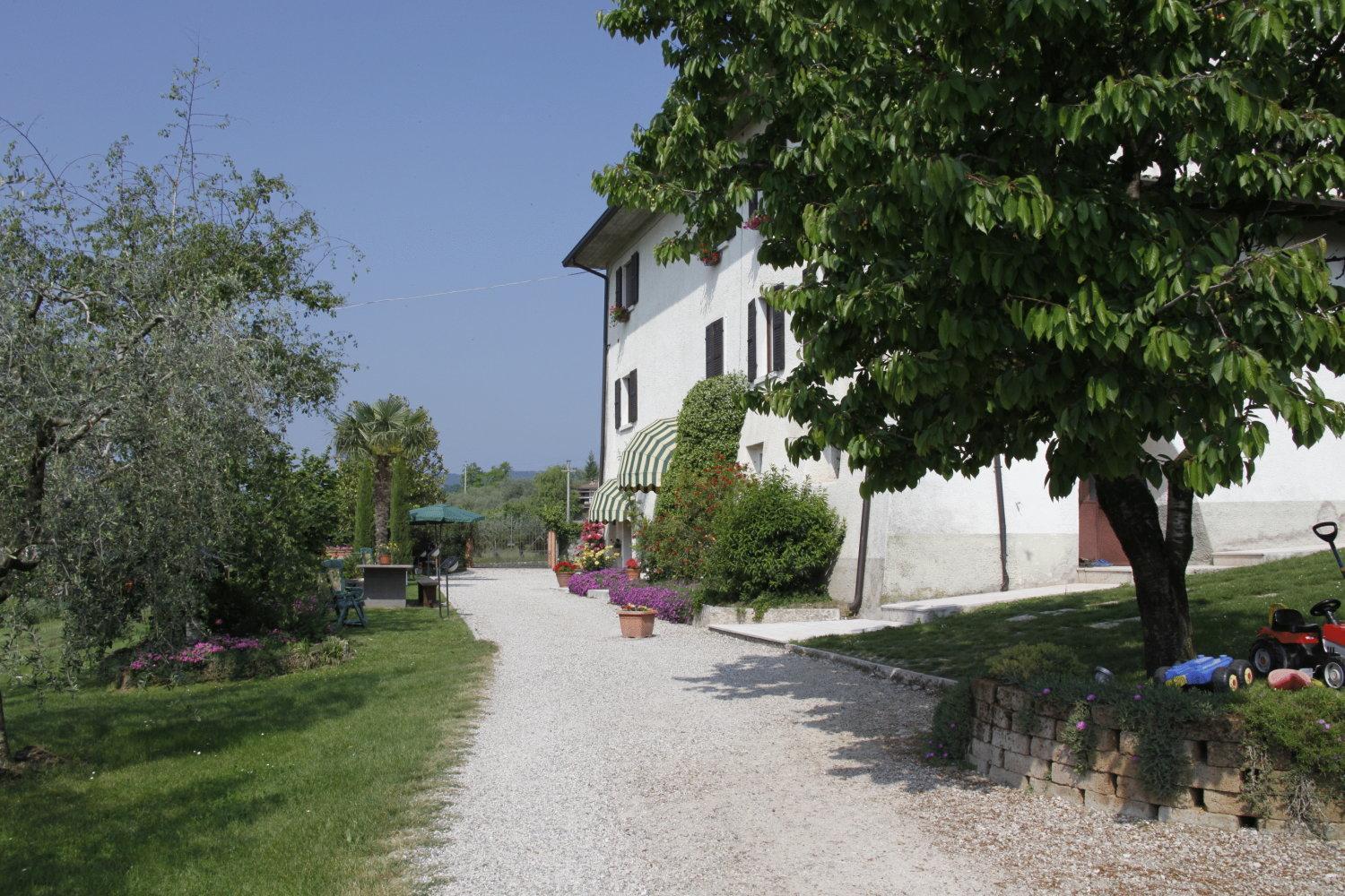 Agriturismo Corte Dei Fiori Caprino Veronese Dış mekan fotoğraf