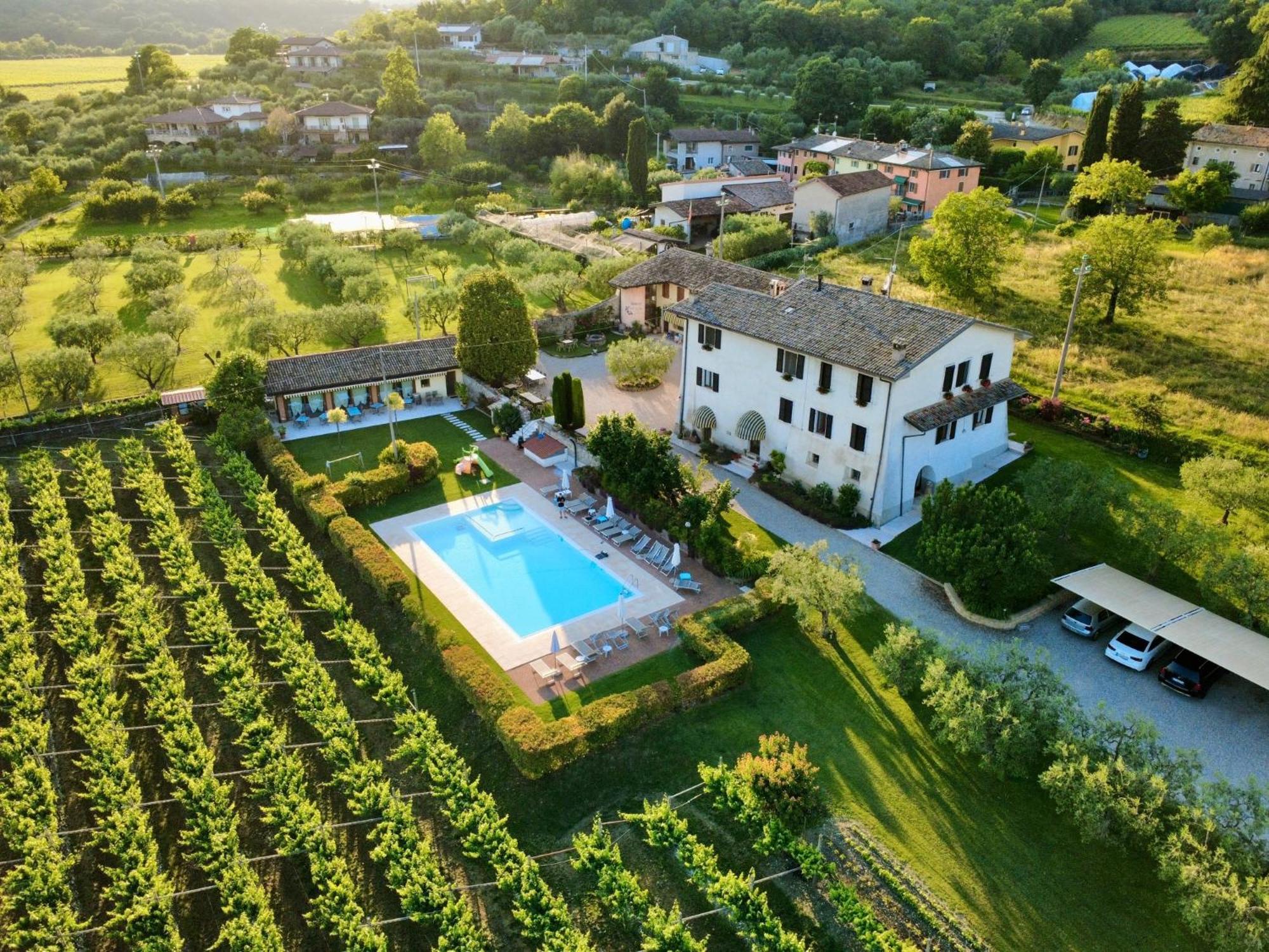 Agriturismo Corte Dei Fiori Caprino Veronese Dış mekan fotoğraf