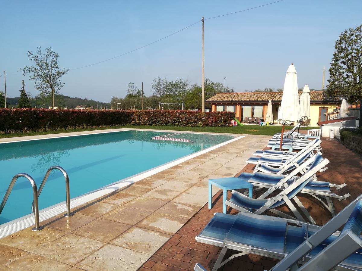 Agriturismo Corte Dei Fiori Caprino Veronese Dış mekan fotoğraf